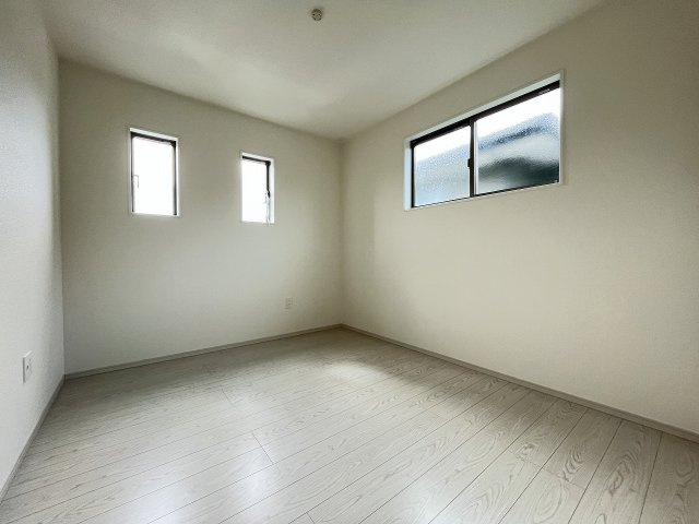 【子供部屋】 | 糟屋郡宇美町宇美中央1丁目4期　2号棟（全3棟）【仲介手数料無料・0円】 | 施工例。施工例は完成時と異なる場合があります。