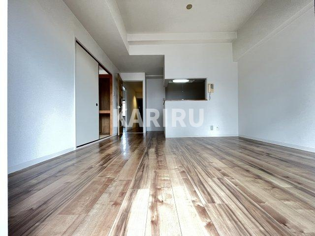 カサグランデ深江の居間・リビング