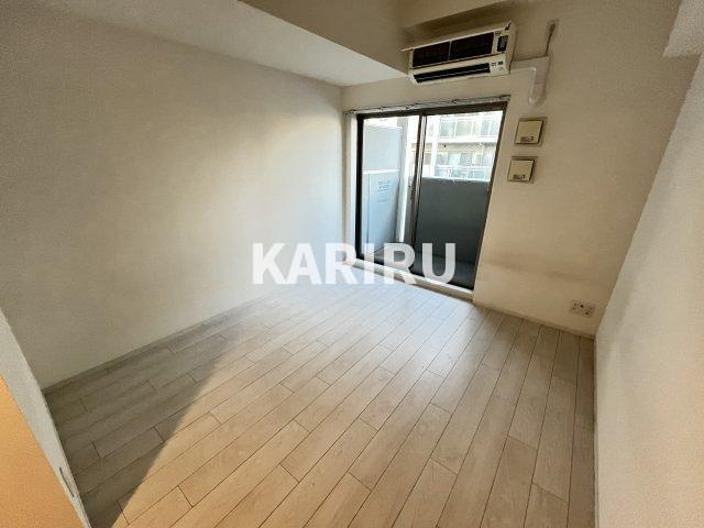 エスリード京橋アミュゼの居間・リビング