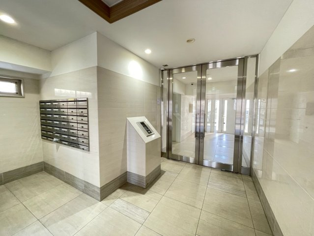 ラ・フォーレ久宝園のロビー