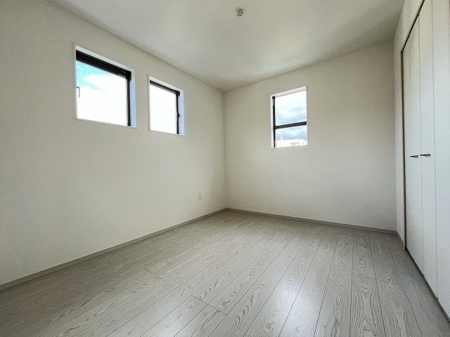 【子供部屋】 | 糟屋郡宇美町宇美中央1丁目4期　3号棟（全3棟）【仲介手数料無料・0円】 | 施工例。施工例は完成時と異なる場合があります。