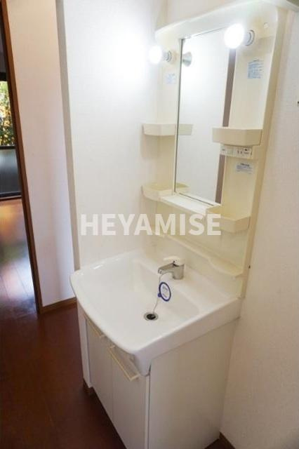 セジュール久山台の洗面所|※同物件反転間取りのもの※現況を優先します