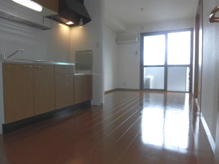 サンライズ豊B棟の居間・リビング|※室内画像は別号室のもの