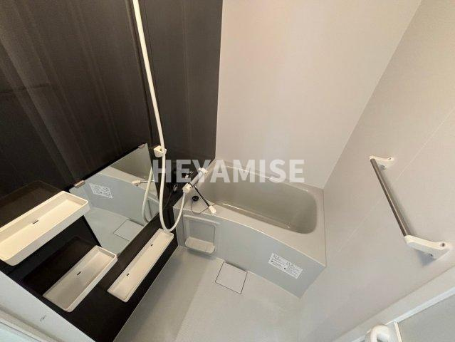 デ・クメール貝津の浴室|※室内画像は類似物件のもの