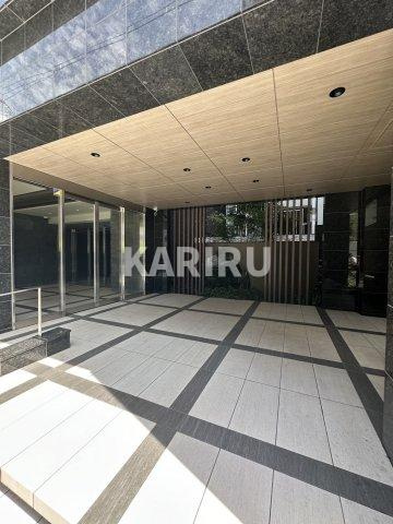 La Douceur玉造（旧ミラージュパレス玉造デフィ） のエントランス