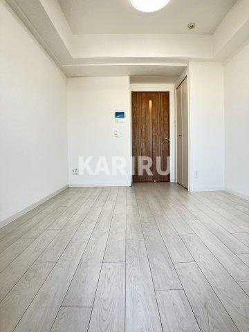 ゼオン大阪EASTの居間・リビング