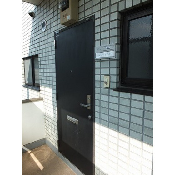 ベルカディーマンションの玄関|きれいな玄関です