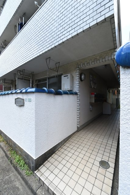 メゾン・ド・セルモンのエントランス|落ち着いたエントランスです