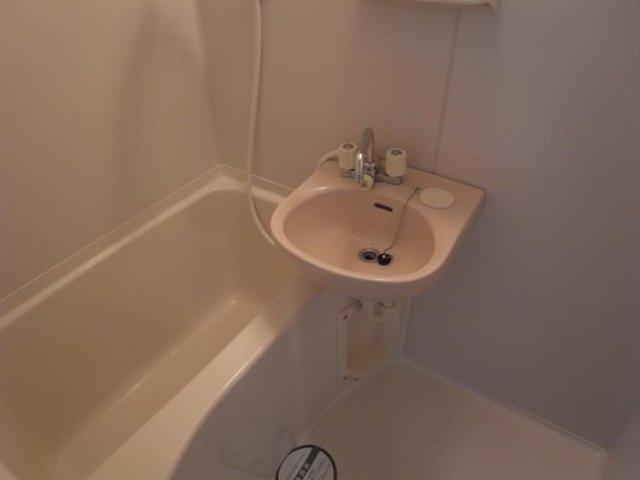 スカイコート駒場東大前の浴室|お風呂です