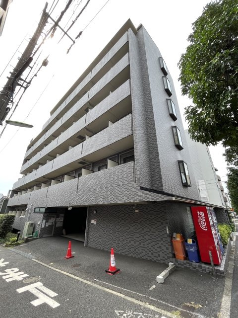 スカイコート駒場東大前の外観|きれいな外観です