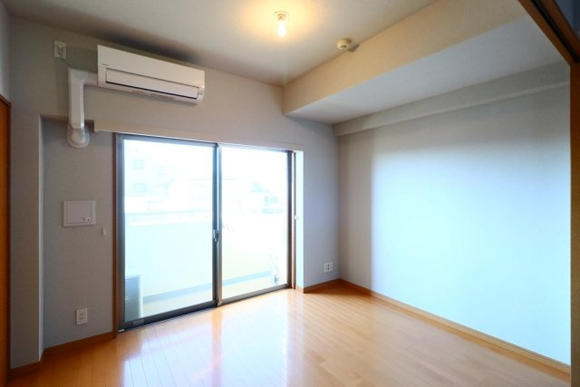 デュオ・スカーラ中野坂上の洋室|きれいな洋室です