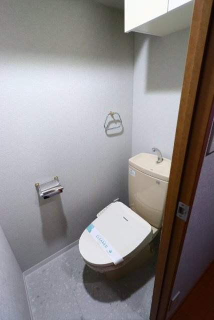 デュオ・スカーラ中野坂上のトイレ|コンパクトで使いやすいトイレです