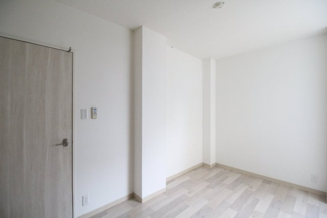 カーサマキの洋室|①