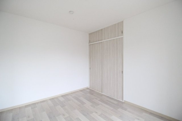 カーサマキの洋室|②