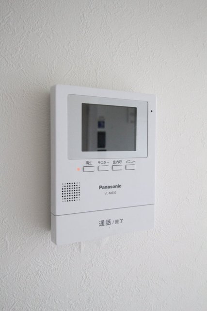 カーサマキのセキュリティ|モニター付インターフォン