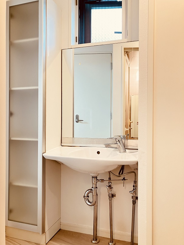 プライムアーバン烏山ガレリアの独立洗面台|※クリーニング後撮影