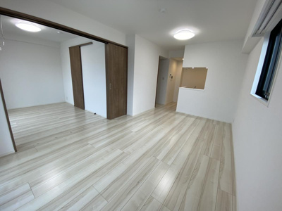 【居間・リビング】 | Ｓ－ＲＥＳＩＤＥＮＣＥ押上Ｂｌｏｓｓｏｍ