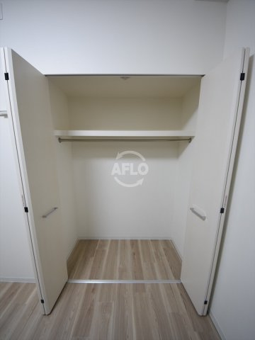 MIRANO SAKAISUJIの収納|MIRANO SAKAISUJI（ミラノ堺筋）　クローゼット