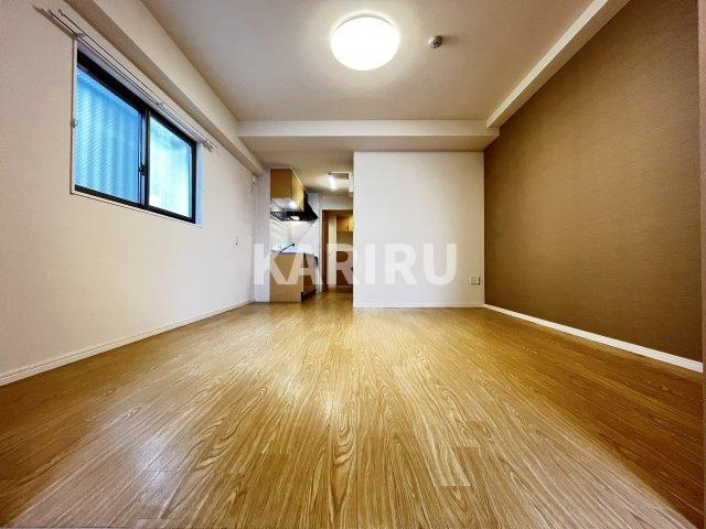 エイチ・ツーオー新深江の居間・リビング