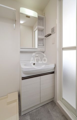 レジデンス大阪福島フォルテの洗面所|レジデンス大阪福島フォルテ　洗面所