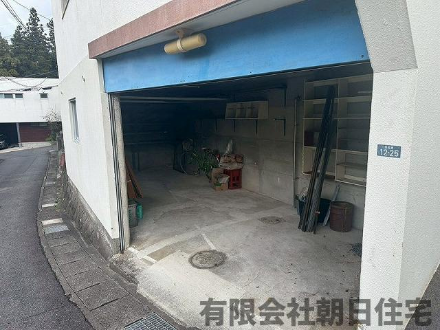【駐車場】 | 淞北台中古戸建 | 車をお持ちの方に嬉しい駐車場付きの物件です