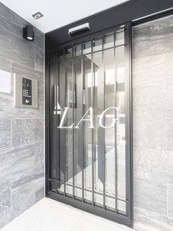 【エントランス】 | Sunflower Garden | エントランスです。