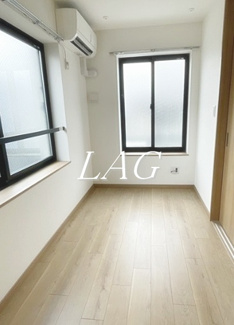 【居間・リビング】 | Sunflower Garden | 洋室のお部屋です。