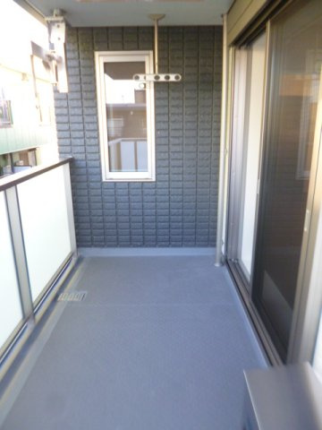 HM1-456のバルコニー