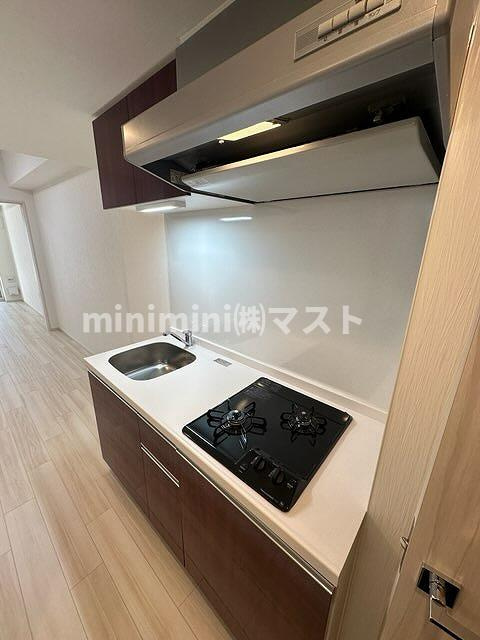 大阪市中央区本町橋の賃貸マンションのキッチン