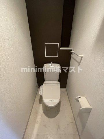 大阪市北区天神橋７丁目の賃貸マンションのトイレ