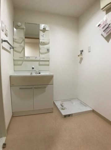 フォンス大門の独立洗面台