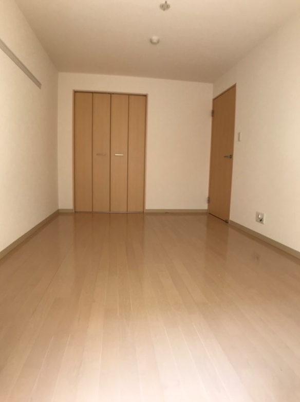 フォンス大門の寝室