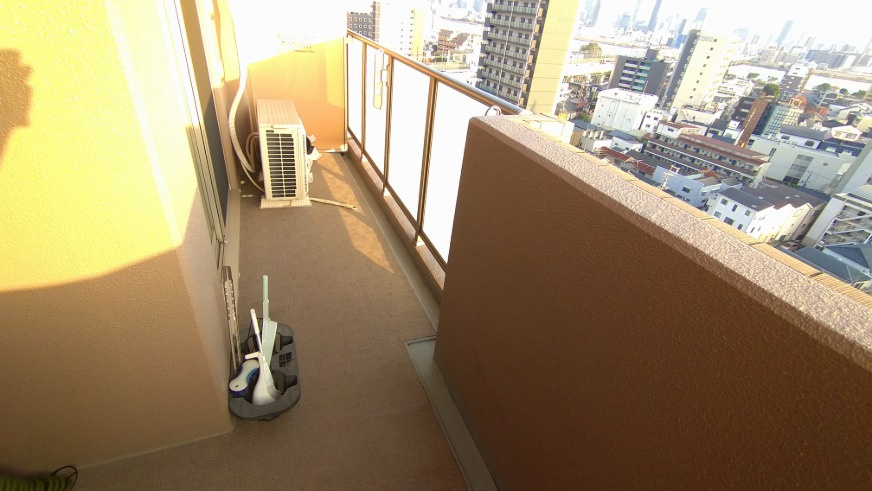 塚本駅前レジデンスのバルコニー