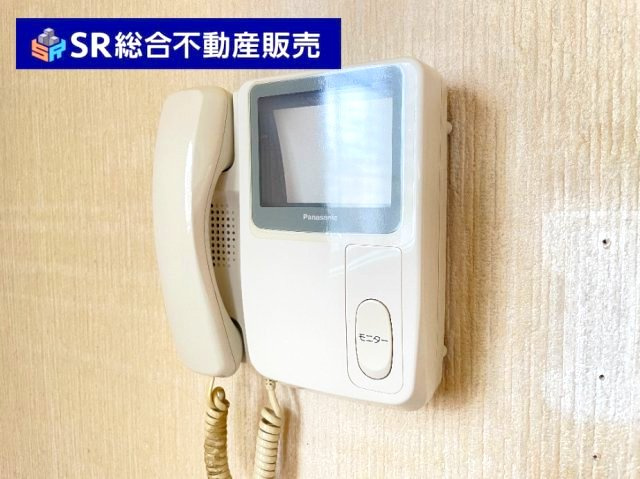 下小阪1丁目中古戸建の洋室|壁一面収納有♪広めの洋室です！