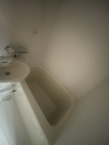 メゾン代田橋の浴室