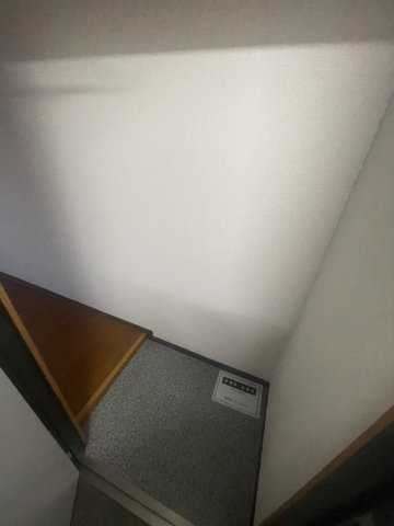 メゾン代田橋の玄関