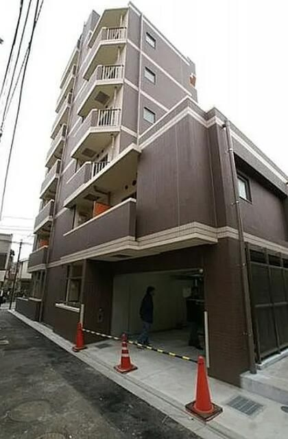 ＢＥＬＬＧＲＡＤＥ　ＯＭの外観