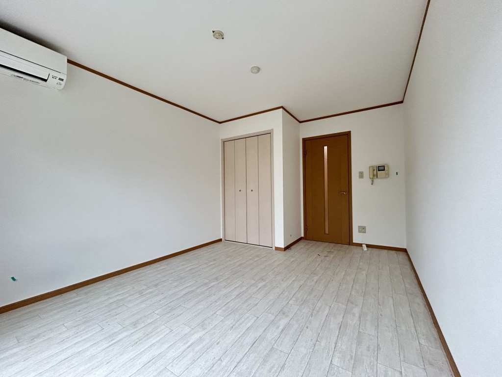 サンフローラ藤原の居間・リビング