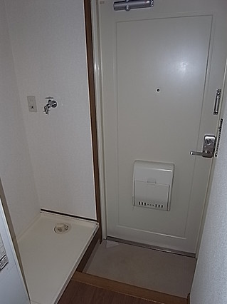 サンボックス御影の玄関