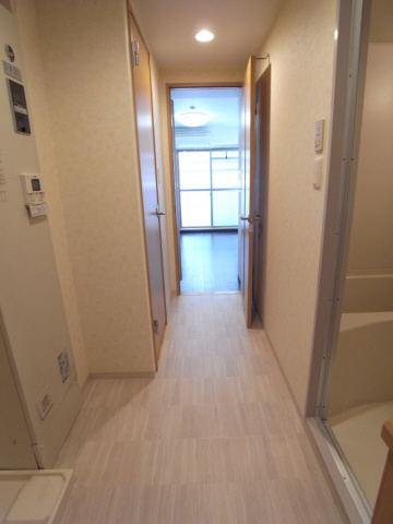 ヒューネット神戸元町通の玄関