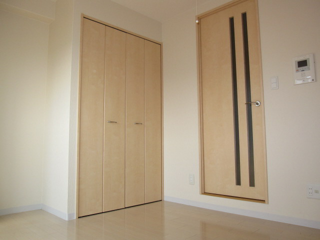 ヒューネット神戸元町通の収納