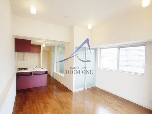 ネクサス戸部本町の居間・リビング|洋室のお部屋です。