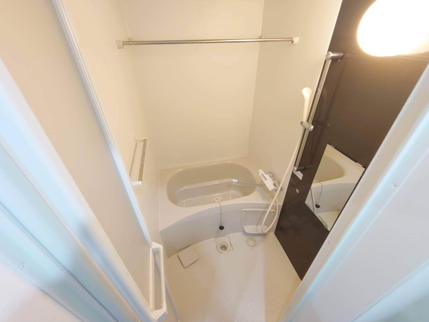 BASE青木（AILE青木2）の浴室