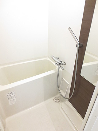 灘ロイヤルハイツの浴室