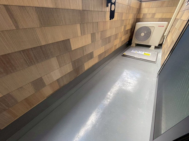 BASE青木（AILE青木2）のバルコニー