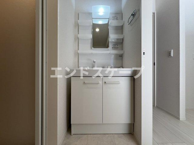 ハイトラスト　Bの独立洗面台|高崎、前橋のお部屋探しはエンドスケープまで！お客様の理想お聞かせ下さい♪