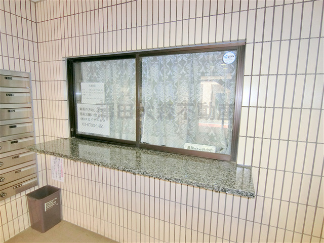 スカイコート蒲田第2のエントランス