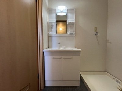 【洗面所】 | ヨーロピアンシャレー鵜ヶ池