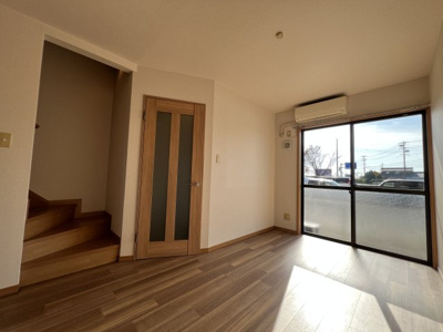 【居間・リビング】 | ヨーロピアンシャレー鵜ヶ池