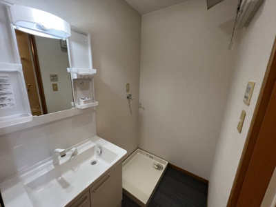 【洗面所】 | ヨーロピアンシャレー鵜ヶ池